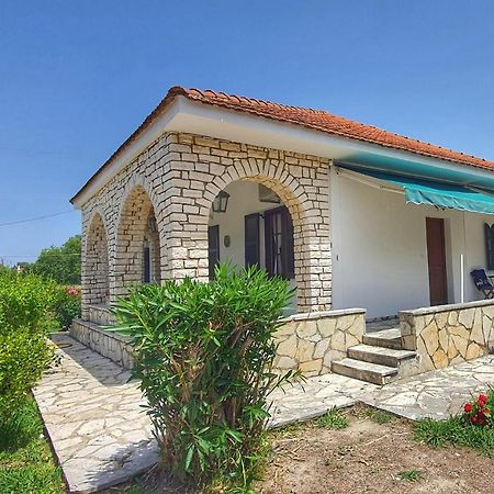 アカラヴィMare E Stelle - Θάλασσα Και Αστέριαアパートメント エクステリア 写真